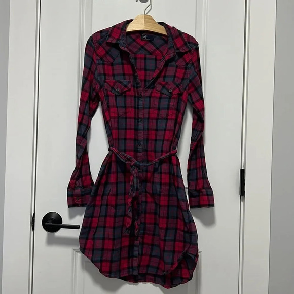 Gap || Flannel Western Shirtdress Long sleeves, double button cuffs Size XS. - Picture 2 of 7